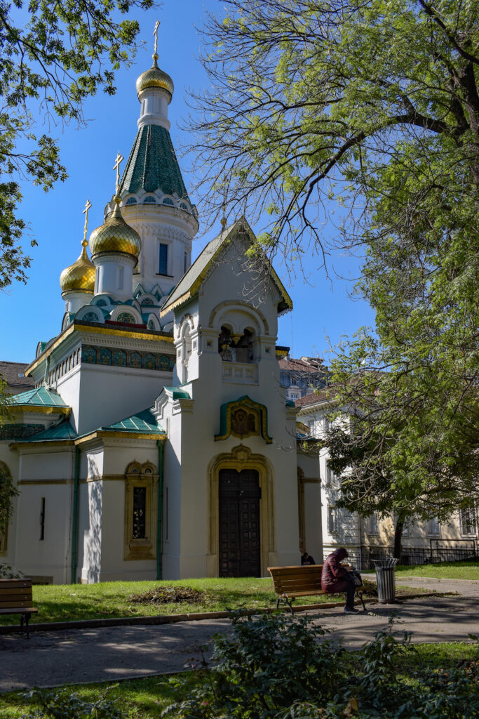 Orthodoxe Kirche in einem Park in Sofia